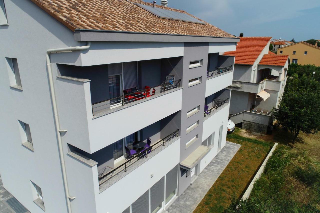 Apartmani Zupan Sukosan Ngoại thất bức ảnh